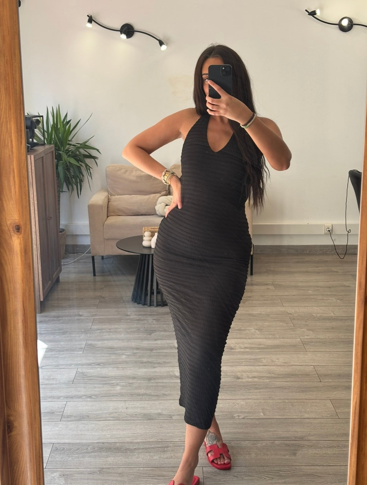 Robe Noire Longue Moulante Élégante Femme – Dos Nu & Coupe Ajustée